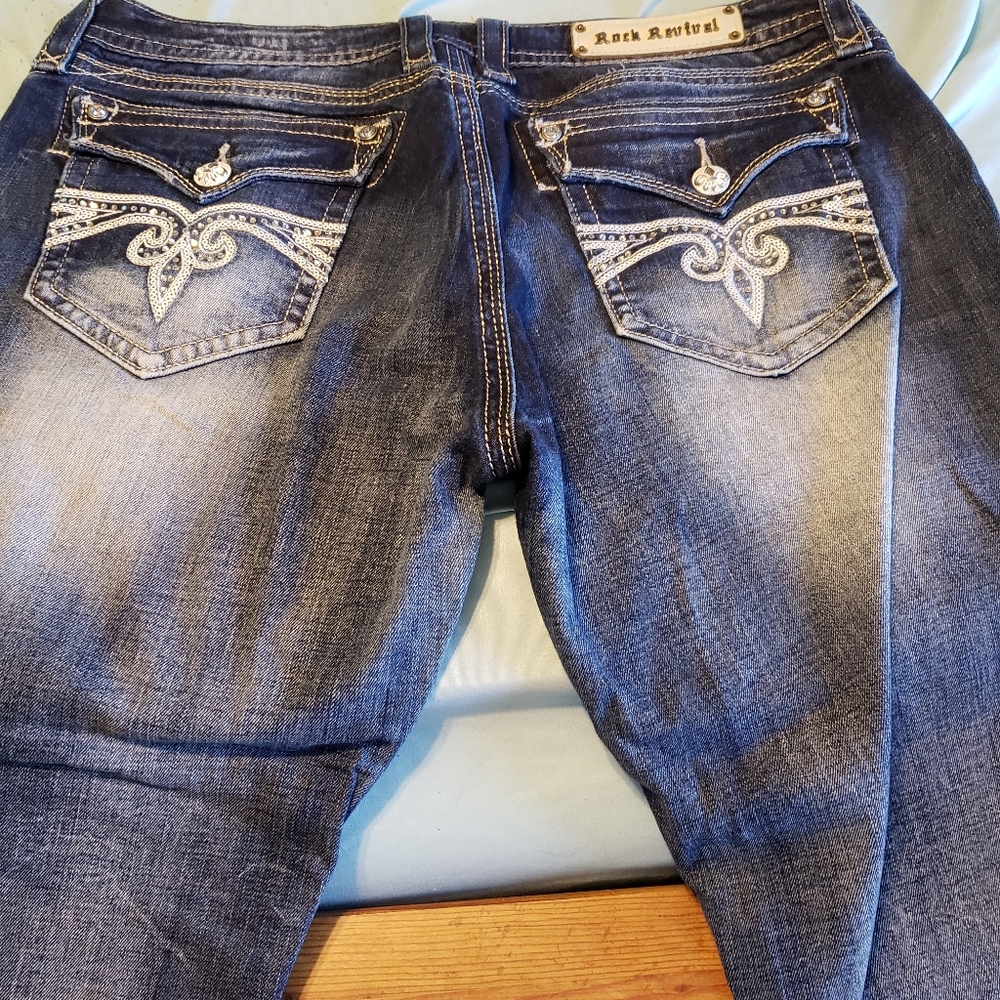 Rock Revival Capris